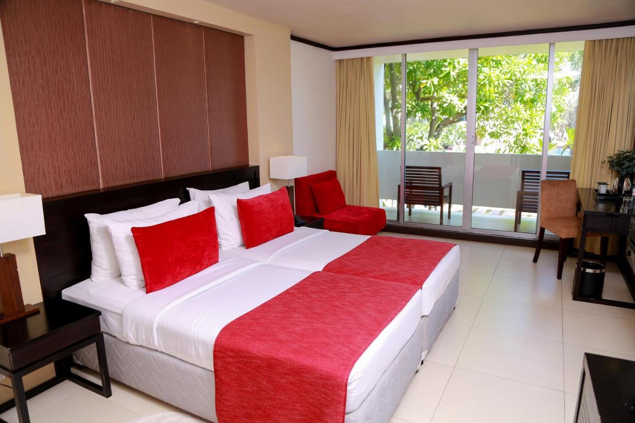 Pegasus Reef - A Beach Resort In Colombo Wattala Habitación foto